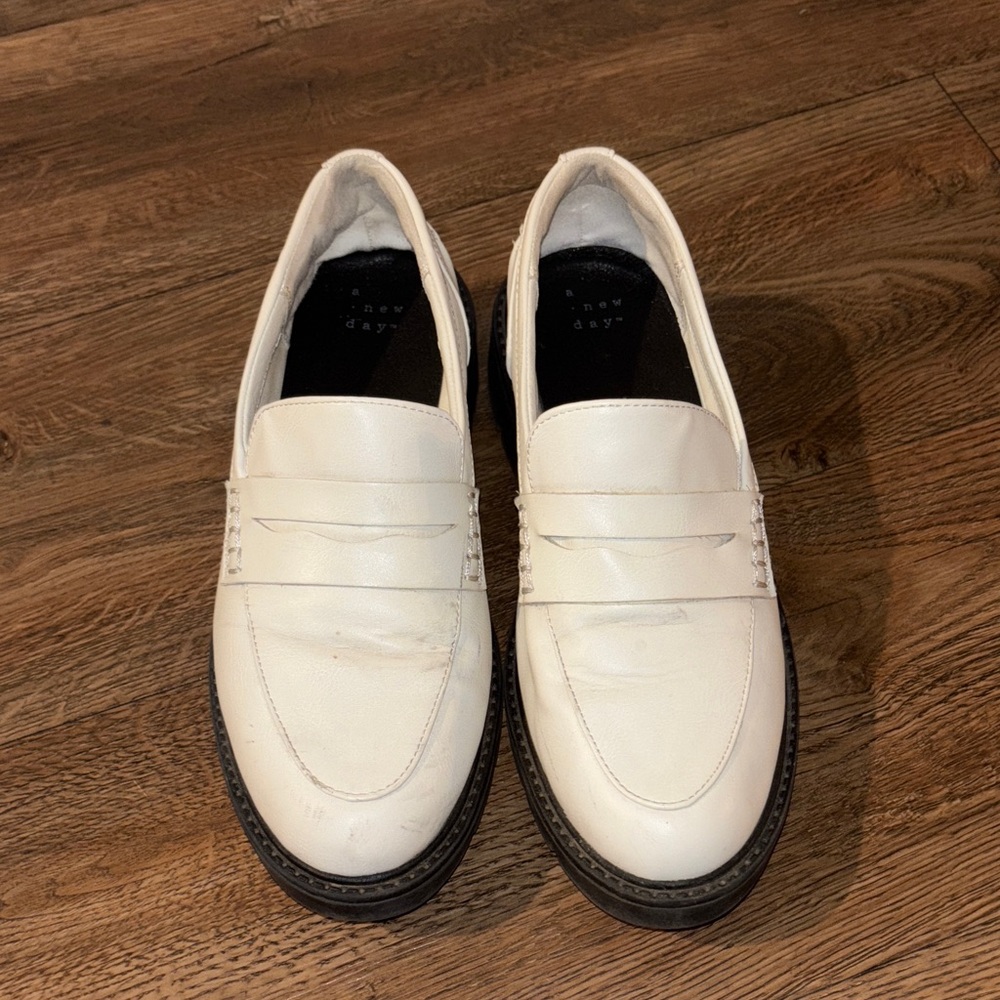 a new day Women's White Loafers